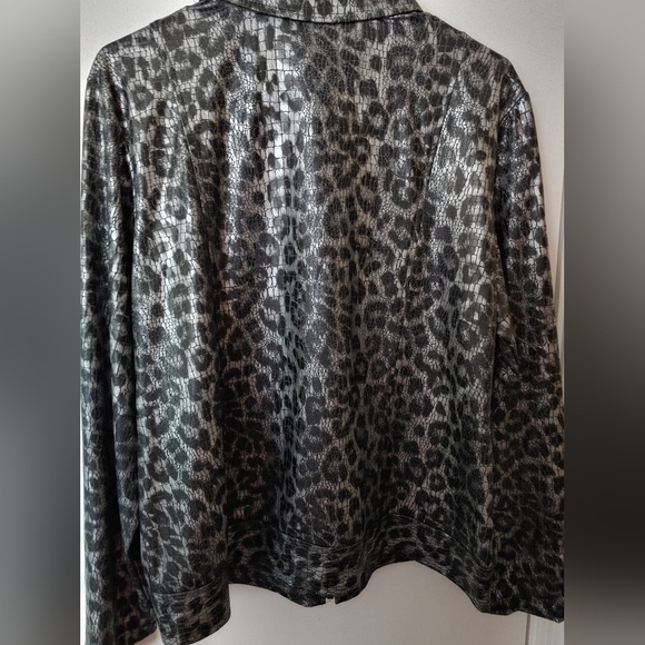 Chico's jacket size 3 - Picture 2 of 4